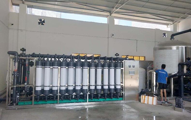 100噸<a href=http://www.hbcq.com.cn/clsb/ target=_blank class=infotextkey>超濾設備</a>